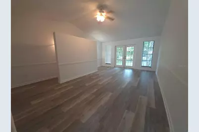 8413 Barrett Place, Tampa, FL 33617 - Photo 11