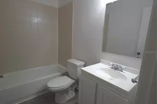 8413 Barrett Pl, Tampa, FL 33617 - Photo 29