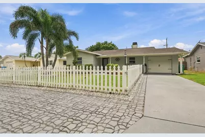 11084 102nd Terrace, Seminole, FL 33778 - Photo 1