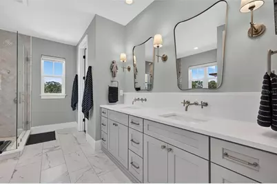 239 39th Avenue NE, Saint Petersburg, FL 33703 - Photo 27