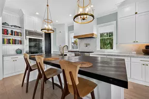 239 39th Ave NE, Saint Petersburg, FL 33703 - Photo 5