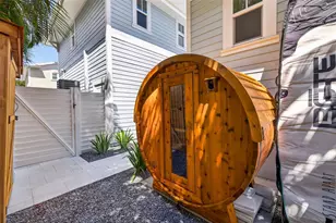 239 39th Ave NE, Saint Petersburg, FL 33703 - Photo 43