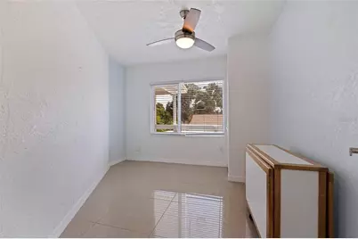 4801 S 14th Ave, Saint Petersburg, FL 33711 - Photo 11