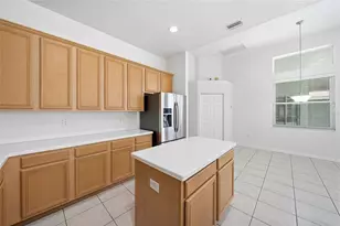 8357 Golden Prairie Dr, Tampa, FL 33647 - Photo 15
