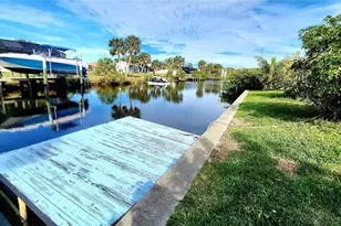 18710 Van Nuys Cir, Port Charlotte, FL 33948 - Photo 29