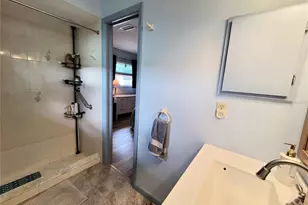 18710 Van Nuys Cir, Port Charlotte, FL 33948 - Photo 11