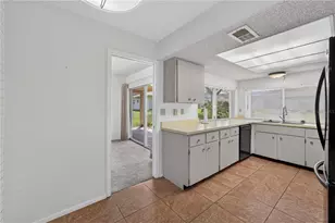 8810 Shoemaker Ln, Hudson, FL 34667 - Photo 11