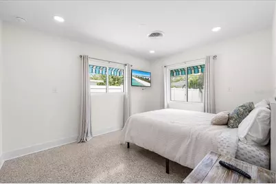 1019 Mandalay Avenue, Clearwater Beach, FL 33767 - Photo 21