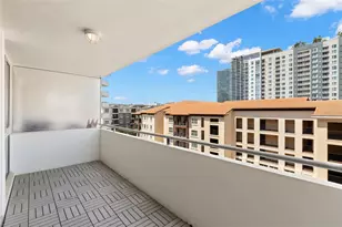 470 3rd Street S, Saint Petersburg, FL 33701 - Photo 5