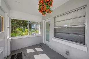 1001 Queen St S, Saint Petersburg, FL 33712 - Photo 25