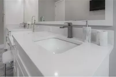 1910 W North B Street, Tampa, FL 33606 - Photo 49