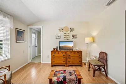 636 Oakmont Avenue, Sun City Center, FL 33573 - Photo 11