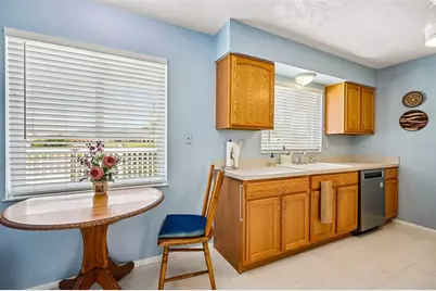 636 Oakmont Avenue, Sun City Center, FL 33573 - Photo 17