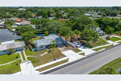 1367 Indian Rocks Road S, Largo, FL 33770 - Photo 15