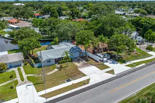 1367 Indian Rocks Road S, Largo, FL 33770 - Photo 15