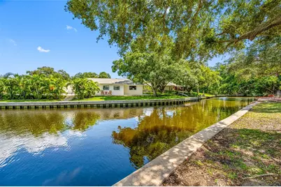 1367 Indian Rocks Road S, Largo, FL 33770 - Photo 27