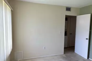 39 Strathmore Blvd, Sarasota, FL 34233 - Photo 5