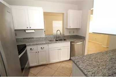 2201 Holkham Place #114, Sun City Center, FL 33573 - Photo 9