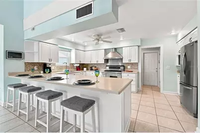 2800 Haverhill Drive, Clearwater, FL 33761 - Photo 11