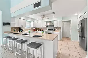 2800 Haverhill Dr, Clearwater, FL 33761 - Photo 11