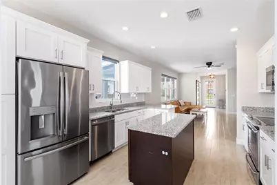 925 E Sligh Avenue, Tampa, FL 33604 - Photo 17