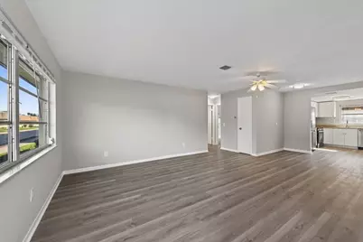 8265 Vendome Boulevard N, Pinellas Park, FL 33781 - Photo 3