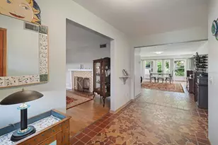 2100 McKinley St, Clearwater, FL 33765 - Photo 5