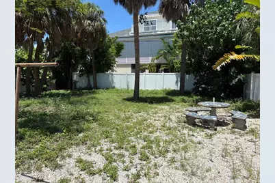 266 44th Avenue, Saint Pete Beach, FL 33706 - Photo 15