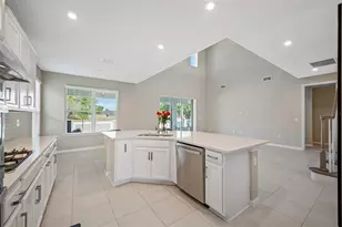 2788 Leafwing Ct, Palm Harbor, FL 34683 - Photo 13