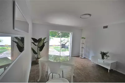 4805 Rilma Avenue #106, Sarasota, FL 34234 - Photo 5