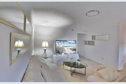 4805 Rilma Avenue #106, Sarasota, FL 34234 - Photo 3