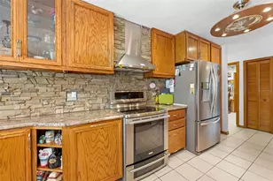 12048 Buckingham Way, Spring Hill, FL 34609 - Photo 11