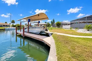 6315 Wisteria Ln, Apollo Beach, FL 33572 - Photo 55