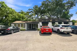 223 Lithia Pinecrest Rd, Brandon, FL 33511 - Photo 1