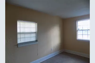 2133 43rd Avenue N, Saint Petersburg, FL 33714 - Photo 7