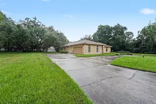 2736 Sequoyah Dr, Haines City, FL 33844 - Photo 3
