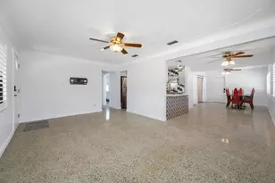 1472 Durling Dr S, South Pasadena, FL 33707 - Photo 11
