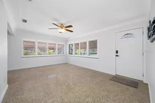 1472 Durling Dr S, South Pasadena, FL 33707 - Photo 9