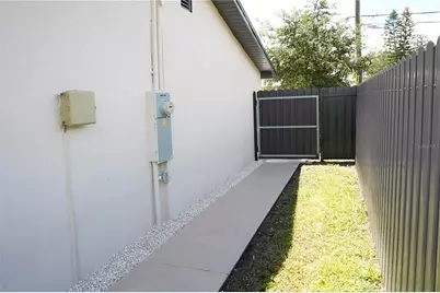 311 Country Club Drive, Oldsmar, FL 34677 - Photo 21