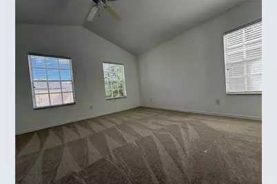 9003 Spring Garden Way, Tampa, FL 33626 - Photo 17