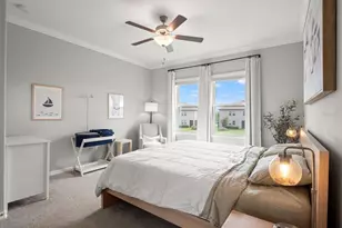 31898 Blue Passing Loop, Wesley Chapel, FL 33545 - Photo 23