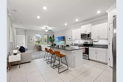 31898 Blue Passing Loop, Wesley Chapel, FL 33545 - Photo 13
