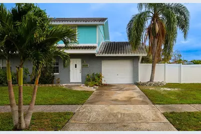 1423 Maple Street SW, Largo, FL 33770 - Photo 1