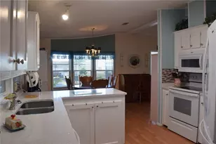 37530 Poco Ave, Zephyrhills, FL 33541 - Photo 7