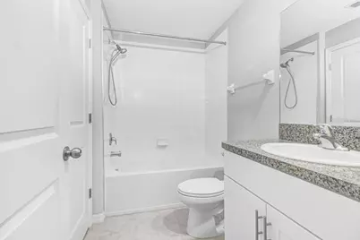 9536 Pembrooke Pines Drive, Sun City Center, FL 33573 - Photo 31