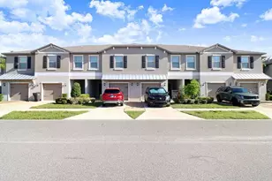 9536 Pembrooke Pines Dr, Sun City Center, FL 33573 - Photo 9