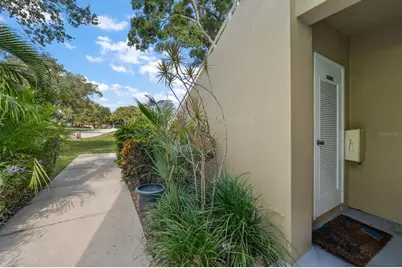 10811 Indian Hills Court #42, Seminole, FL 33777 - Photo 23