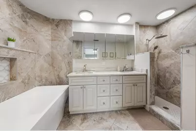 10811 Indian Hills Court #42, Seminole, FL 33777 - Photo 17