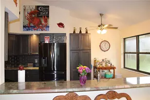 1671 Hamilton Ct, Dunedin, FL 34698 - Photo 11