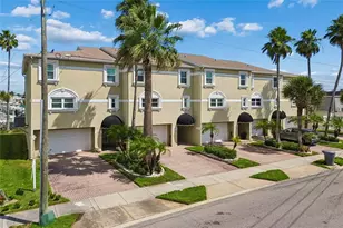 152 117th Ave, Treasure Island, FL 33706 - Photo 1